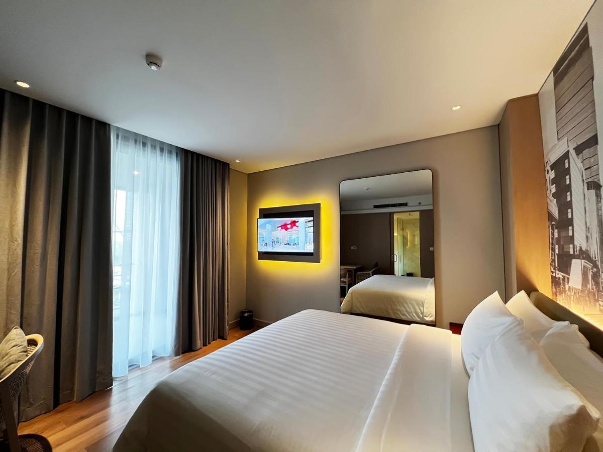 Ra Suites Simatupang Джакарта Екстер'єр фото