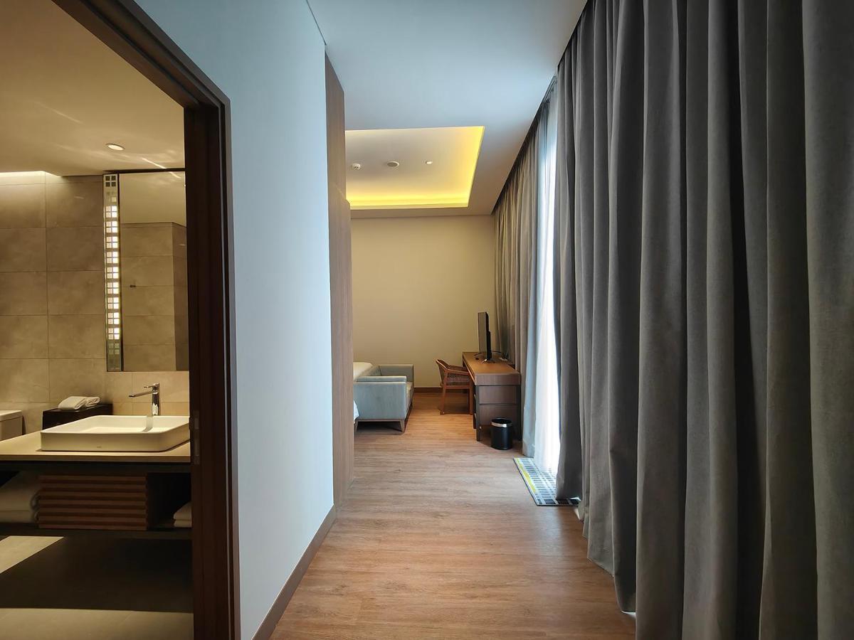 Ra Suites Simatupang Джакарта Екстер'єр фото
